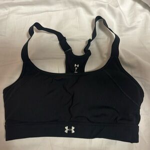 Under Armour Medium Support Sports Bra